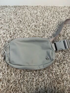 Lululemon Athletica Everywhere Belt Bag